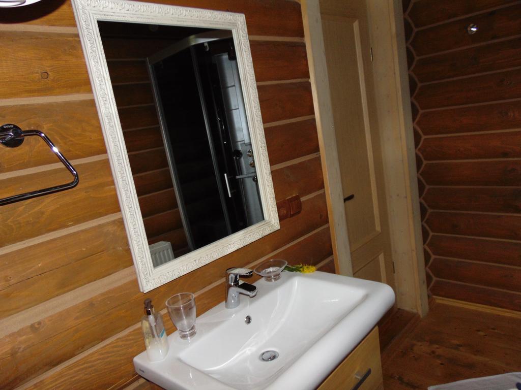 Leoslav Apartments Tatariv Esterno foto