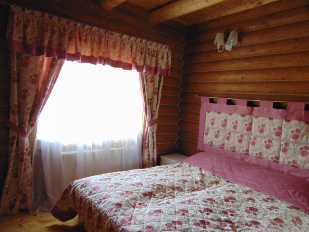 Leoslav Apartments Tatariv Esterno foto