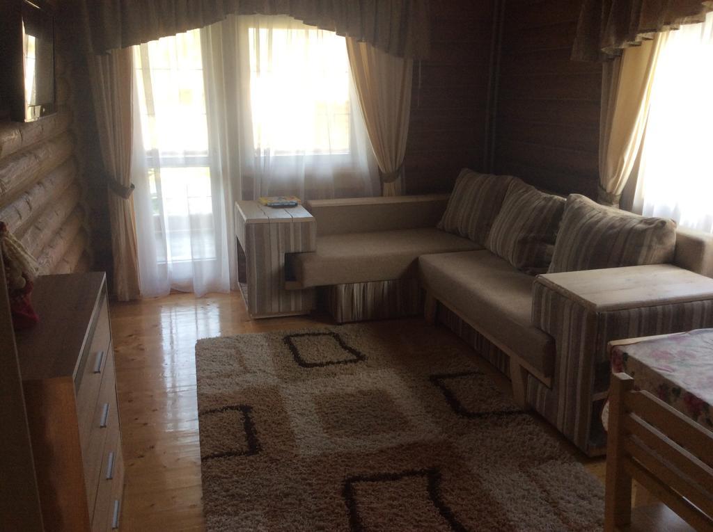 Leoslav Apartments Tatariv Esterno foto