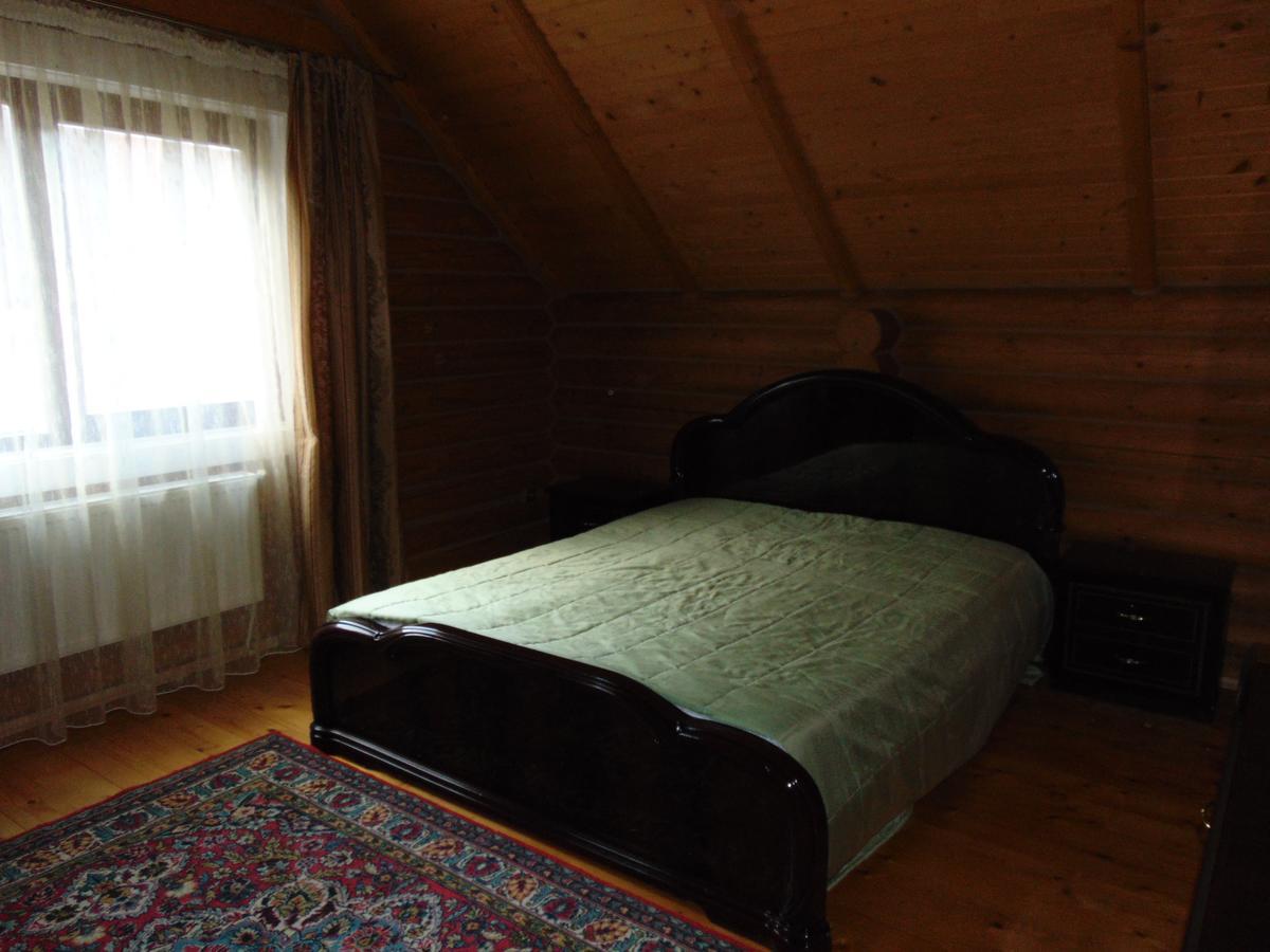 Leoslav Apartments Tatariv Esterno foto